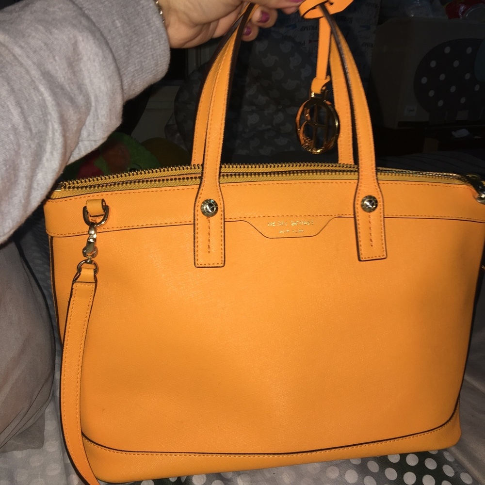 Don’t buy please traded Henry bendel West 57th s - Picture 2 of 8
